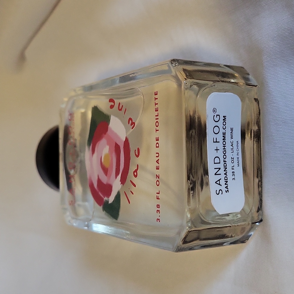 Sand and Fog Lilac Wine Scent 100 mL - Picture 4 of 5